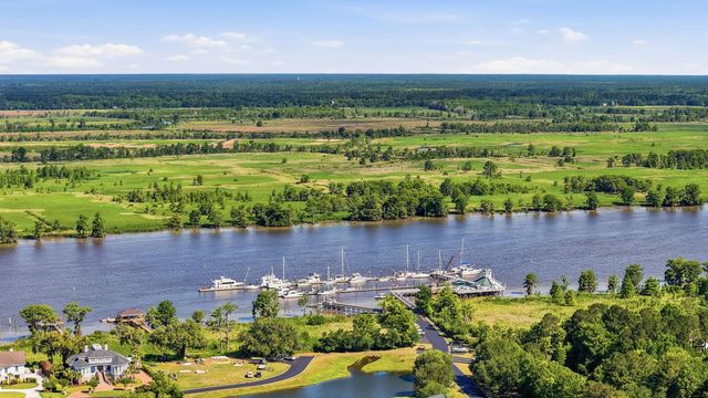 108 Prestwick Dr., Pawleys Island, SC 29585