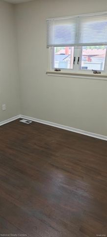 33728 Yuma Street, Westland, MI 48185