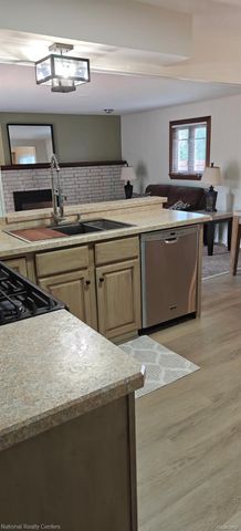 33728 Yuma Street, Westland, MI 48185