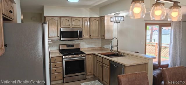 33728 Yuma Street, Westland, MI 48185
