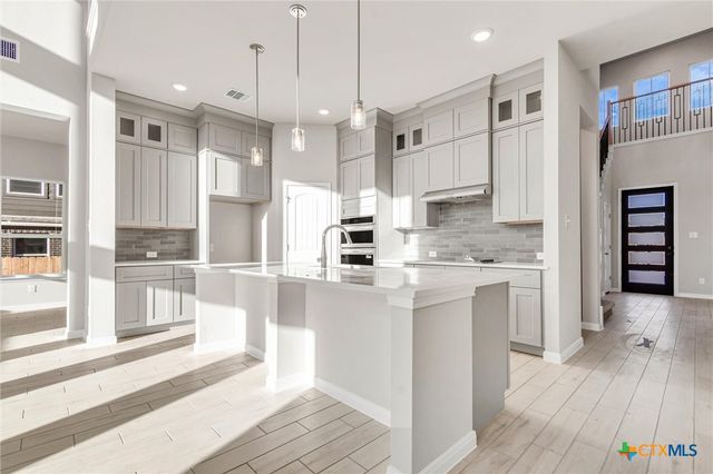 8601 Ridge Crest, Killeen, TX 76542