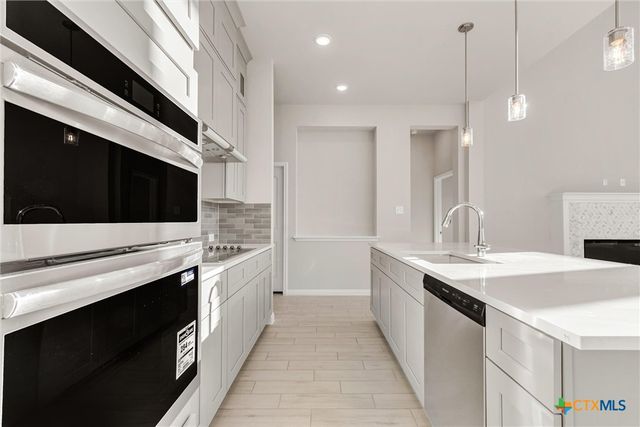 8601 Ridge Crest, Killeen, TX 76542