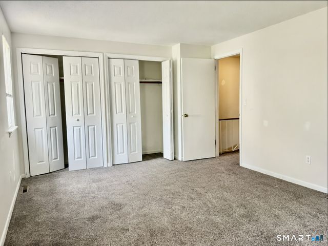 16 East Gate Lane 16, Hamden, CT 06514