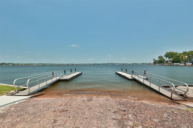 12902 Walden Road, Montgomery, TX 77356