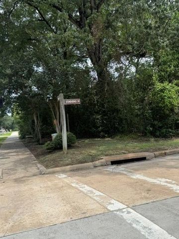 12902 Walden Road, Montgomery, TX 77356