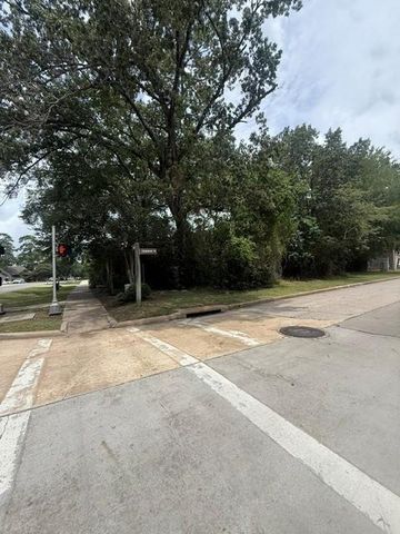 12902 Walden Road, Montgomery, TX 77356