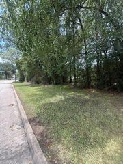 12902 Walden Road, Montgomery, TX 77356