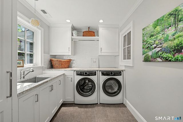 85 Bittersweet Lane, New Canaan, CT 06840