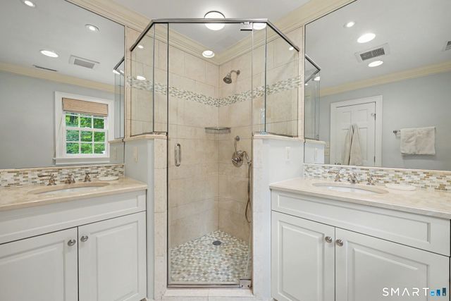 85 Bittersweet Lane, New Canaan, CT 06840