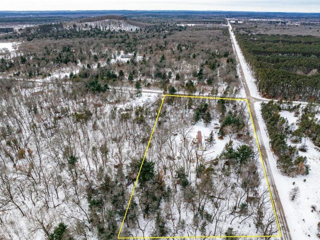 1095 Fern Avenue, Grand Marsh, WI 53936