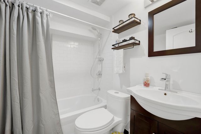 1626 N Spaulding Avenue, Chicago, IL 60647