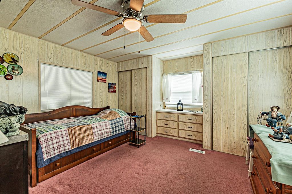 Image 14 of property listing at 5238 BETTY STREET, Zephyrhills, FL 33542