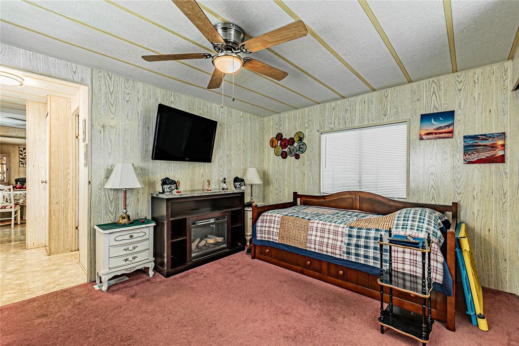Image 15 of property listing at 5238 BETTY STREET, Zephyrhills, FL 33542