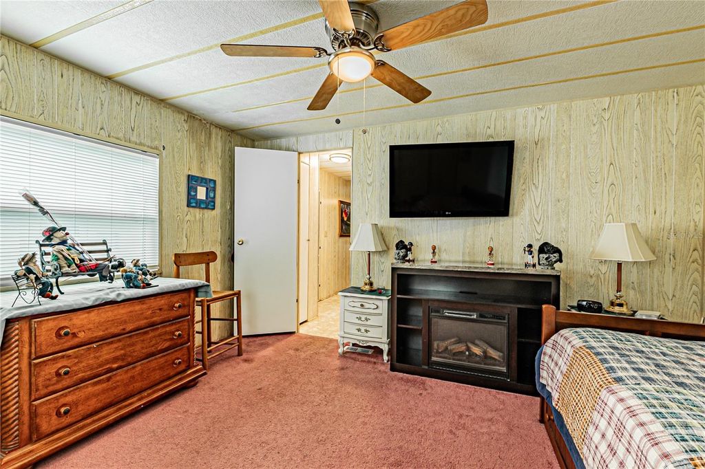 Image 16 of property listing at 5238 BETTY STREET, Zephyrhills, FL 33542