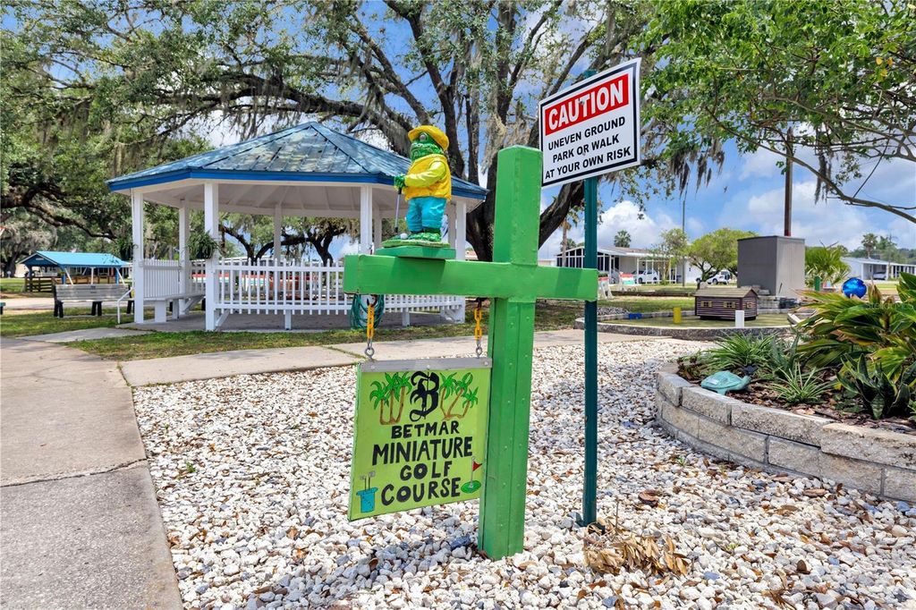Image 33 of property listing at 5238 BETTY STREET, Zephyrhills, FL 33542