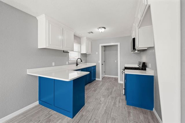 5904 SE 10th Street, Oklahoma City, OK 73110