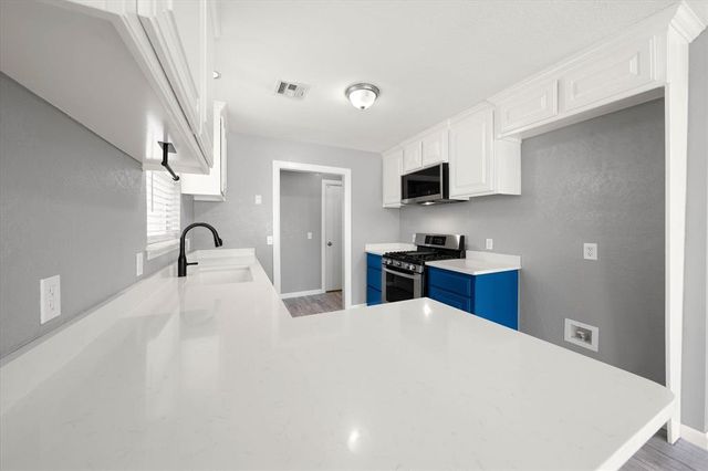 5904 SE 10th Street, Oklahoma City, OK 73110