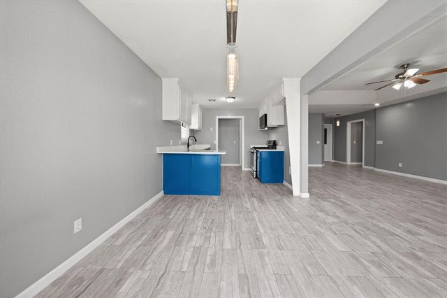 5904 SE 10th Street, Oklahoma City, OK 73110