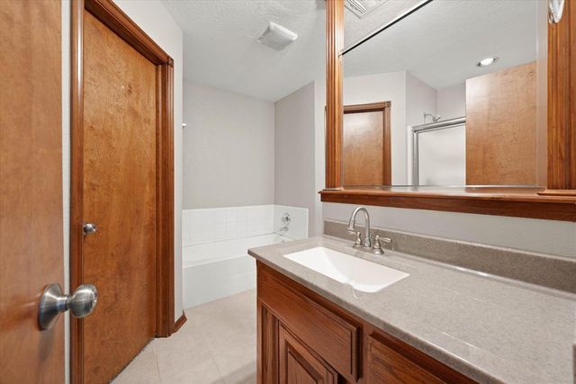 5904 SE 10th Street, Oklahoma City, OK 73110