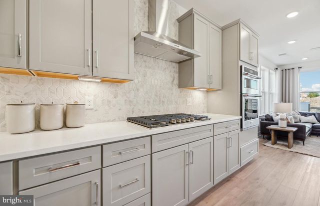 506 PARKVIEW AVE, Gaithersburg, MD 20878