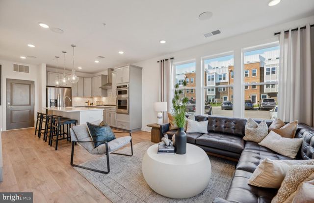 506 PARKVIEW AVE, Gaithersburg, MD 20878
