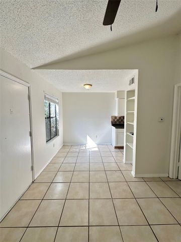 4322 Gillis ST 204, Austin, TX 78745