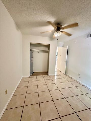 4322 Gillis ST 204, Austin, TX 78745