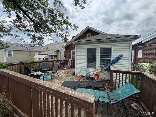 5432 Bates Street, St Louis, MO 63116