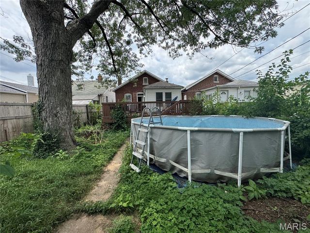 5432 Bates Street, St Louis, MO 63116