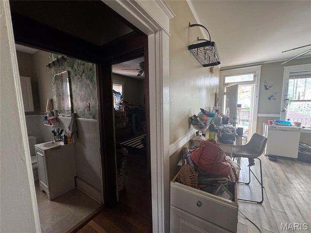 5432 Bates Street, St Louis, MO 63116