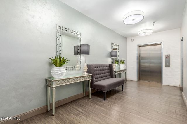 7950 E CAMELBACK Road 107, Scottsdale, AZ 85251