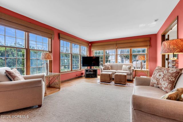 5 Howell Avenue, Spring Lake, NJ 07762