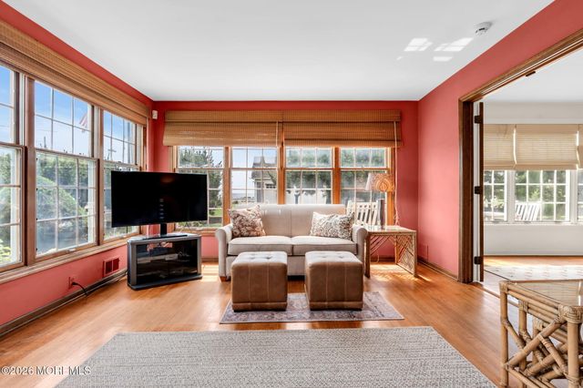 5 Howell Avenue, Spring Lake, NJ 07762