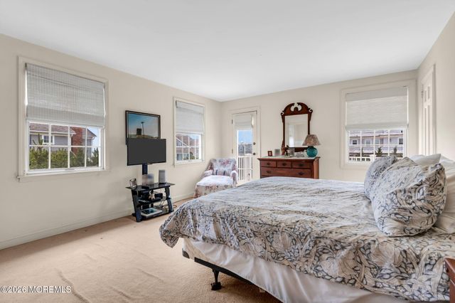 5 Howell Avenue, Spring Lake, NJ 07762