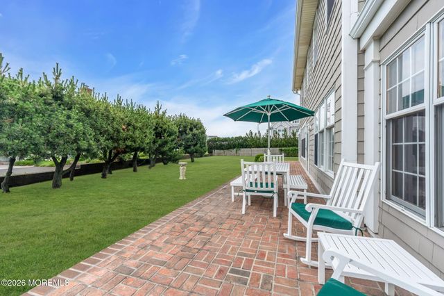 5 Howell Avenue, Spring Lake, NJ 07762