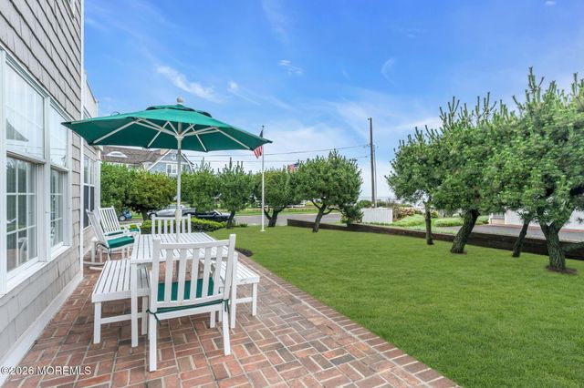 5 Howell Avenue, Spring Lake, NJ 07762