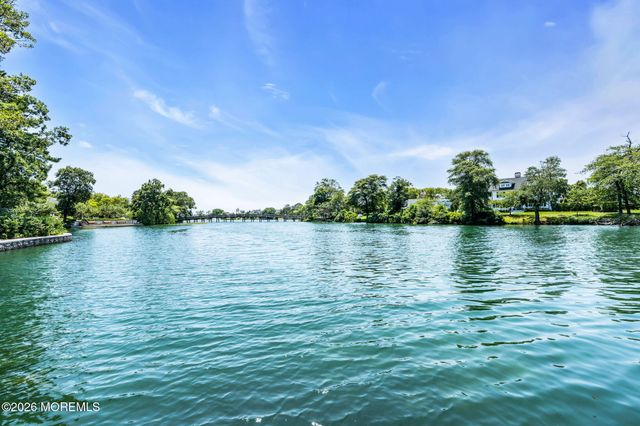 5 Howell Avenue, Spring Lake, NJ 07762