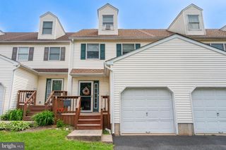 716 CEDAR COURT, Red Hill, PA 18076