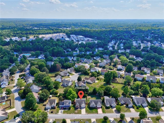 214 Ashridge Way, Simpsonville, SC 29681