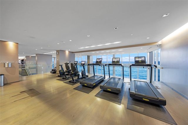 1830 S Ocean Drive 2808, Hallandale Beach, FL 33009