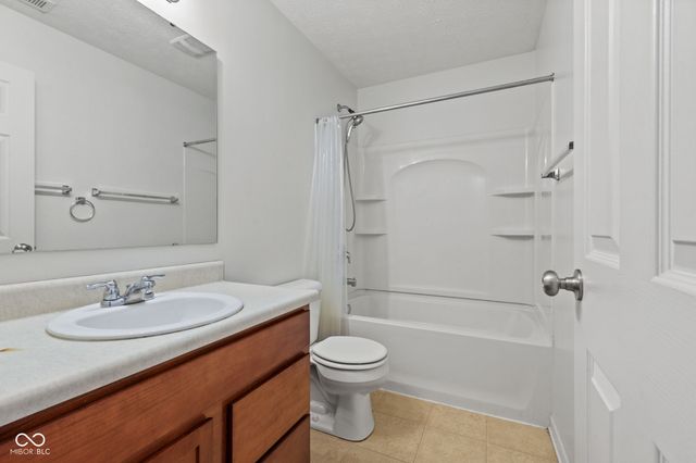 8346 Bravestone Way, Indianapolis, IN 46239