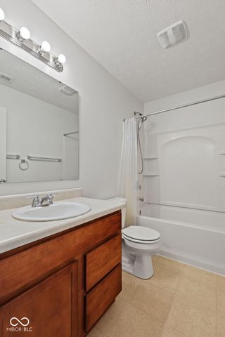 8346 Bravestone Way, Indianapolis, IN 46239