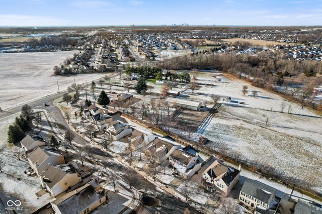 8346 Bravestone Way, Indianapolis, IN 46239