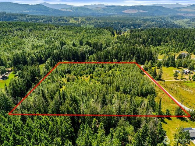 40903 80th Avenue E, Eatonville, WA 98328