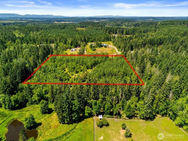 40903 80th Avenue E, Eatonville, WA 98328
