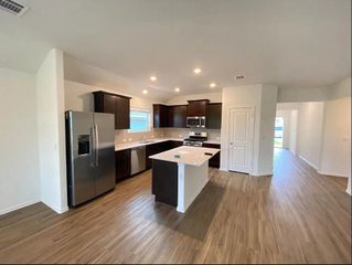 490 Jack Ryan ST, Kyle, TX 78640