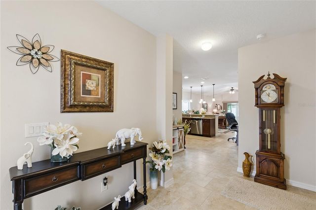 518 CADIZ LOOP, Davenport, FL 33837