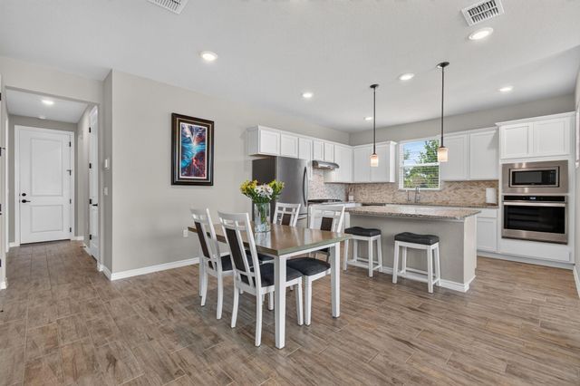 105 Harborside DR 101, San Marcos, TX 78666