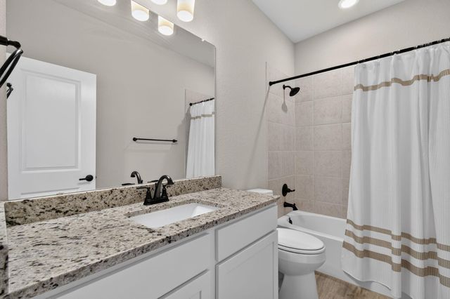 105 Harborside DR 101, San Marcos, TX 78666