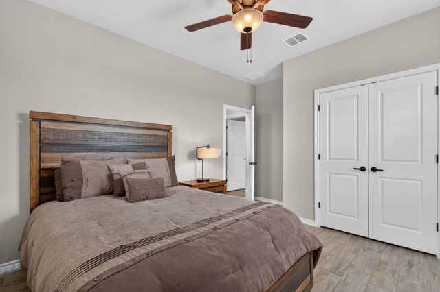 105 Harborside DR 101, San Marcos, TX 78666
